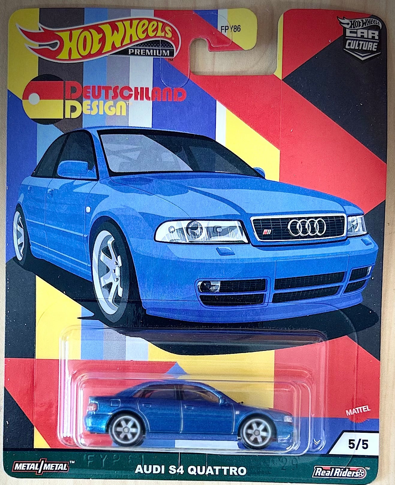 Hot Wheels Premium Car Culture Audi S4 Quattro Deutschland Design