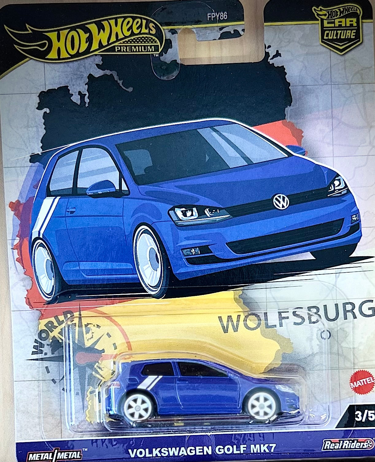 Hot Wheels Premium Car Culture Volkswagen Golf MK7 World Tour