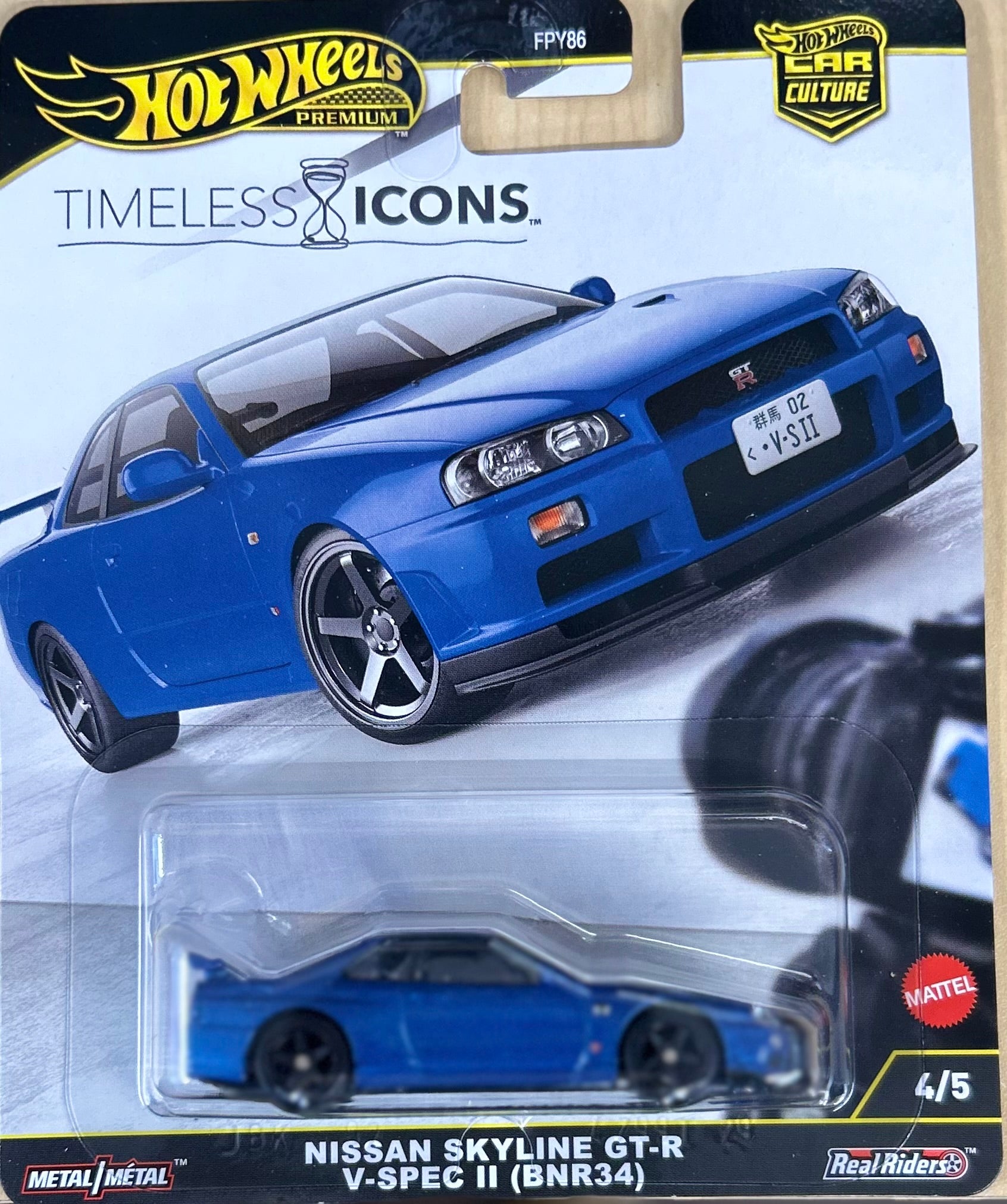 Hot Wheels Premium Car Culture Nissan Skyline GT-R V-Spec II (BNR34) Timeless Icons