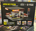 American Diorama X G-Fans - Japan Gas Station with LED Lights and 2 Figure Set