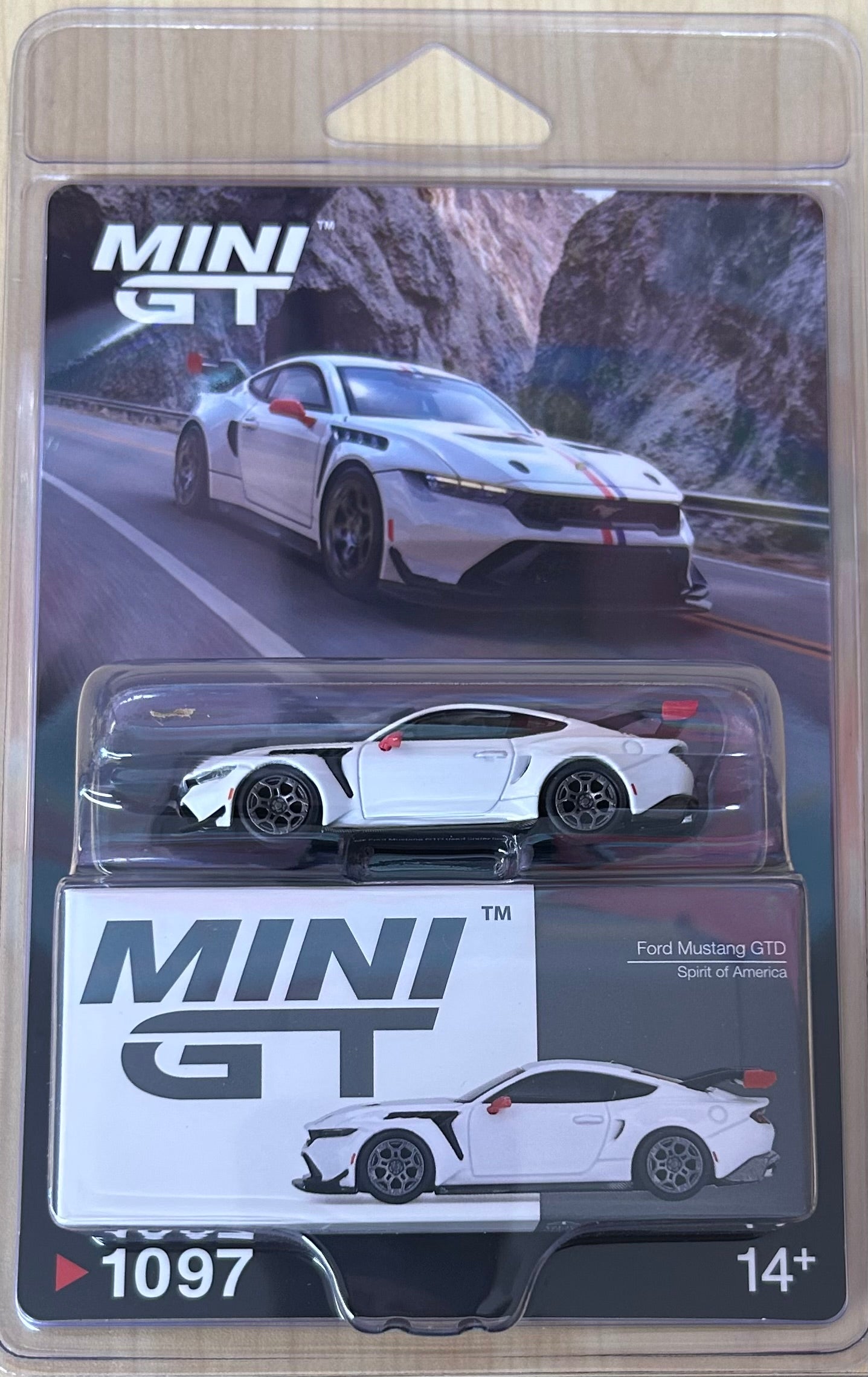 Mini GT Ford Mustang GTD Spirit of America #1097